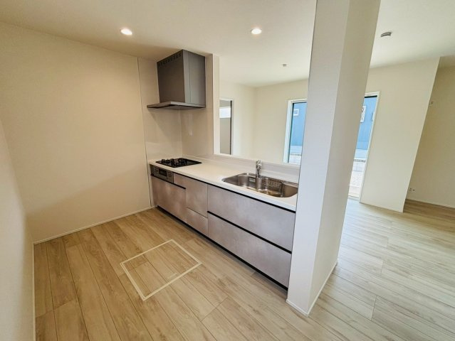リナージュ／東区秋津1丁目第1期／1号棟のキッチン