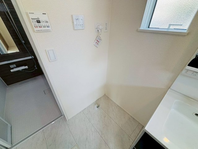 リナージュ／東区秋津1丁目第1期／1号棟のランドリースペース