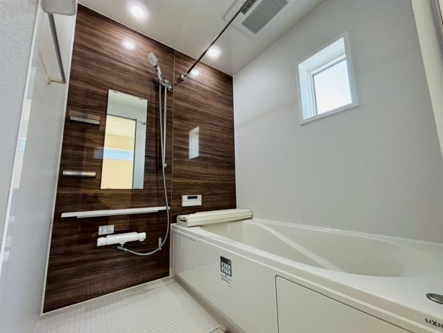 リナージュ／東区秋津1丁目第1期／1号棟の浴室