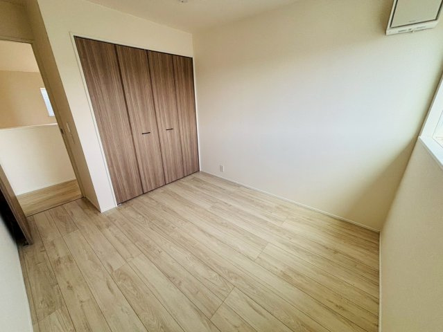 リナージュ／東区秋津1丁目第1期／1号棟の洋室