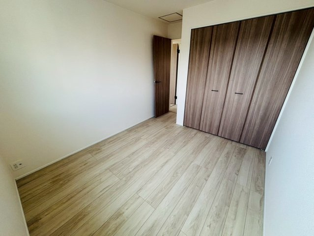 リナージュ／東区秋津1丁目第1期／1号棟の洋室