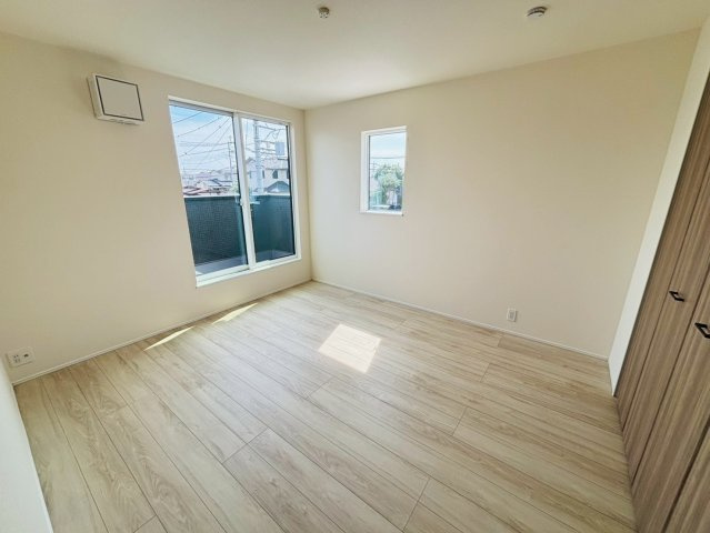 リナージュ／東区秋津1丁目第1期／1号棟の洋室