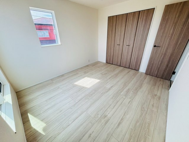 リナージュ／東区秋津1丁目第1期／1号棟の洋室