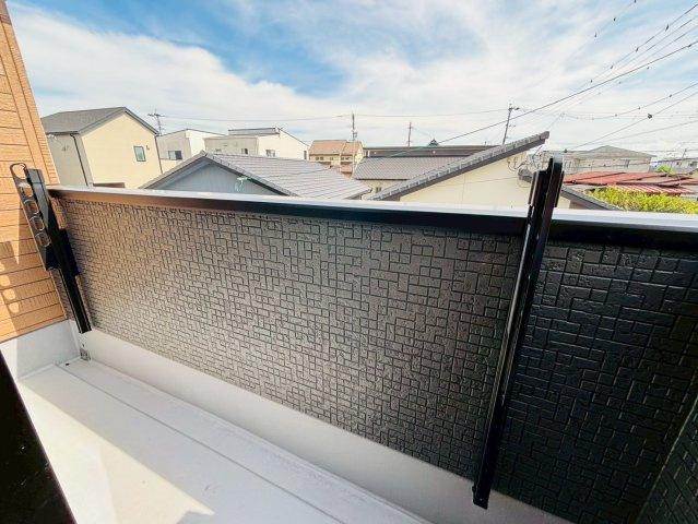 リナージュ／東区秋津1丁目第1期／1号棟のバルコニー