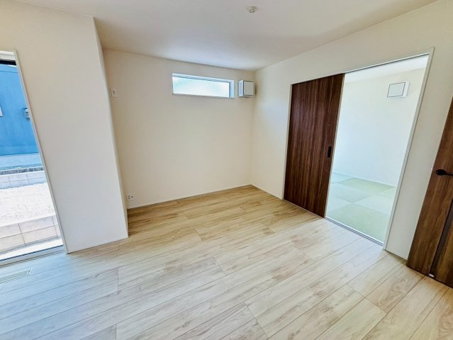 リナージュ／東区秋津1丁目第1期／1号棟の居間・リビング