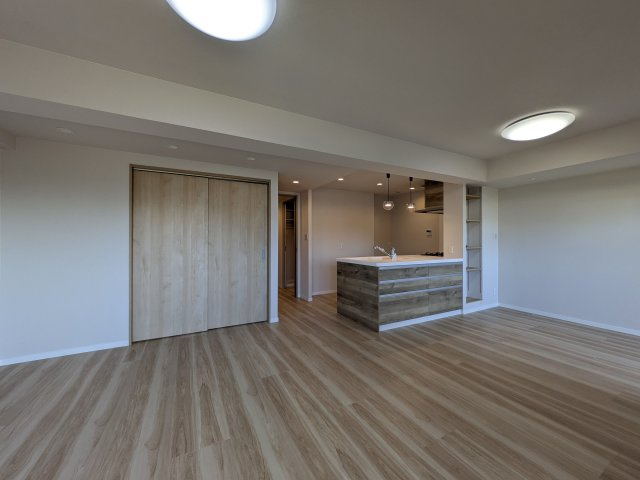 【居間・リビング】