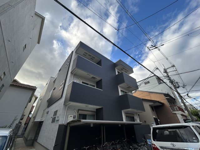 フジパレス阪急神崎川南1番館の外観