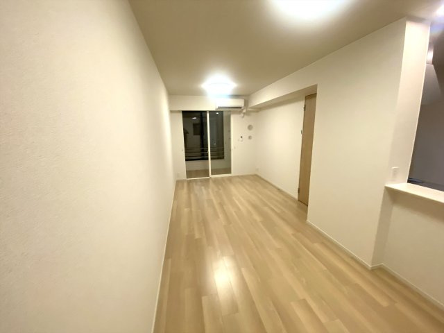 ファミリアメゾン　Ⅰの居間・リビング