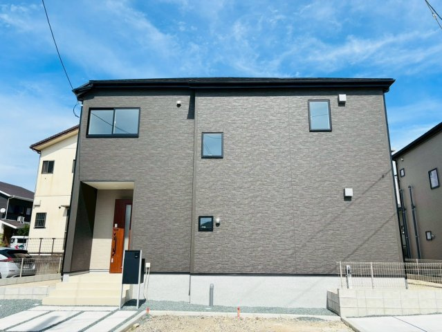 リナージュ／東区秋津1丁目24-1期／2号棟の外観