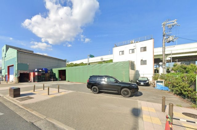 大阪市西成区北津守4丁目売倉庫38800万円の駐車場