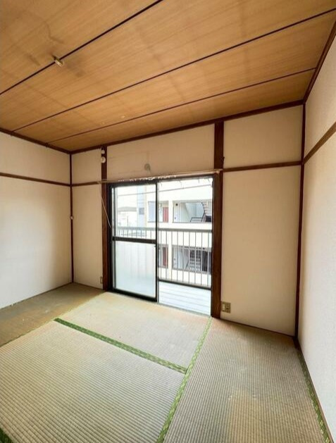 ヌノカワコーポの居間・リビング