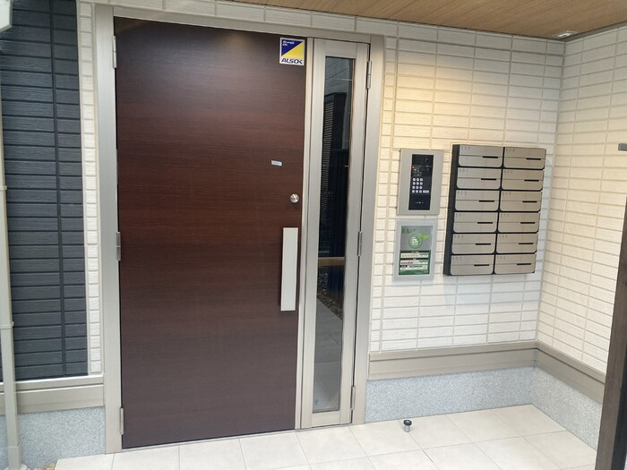 D-Crinum 富士見町のエントランス