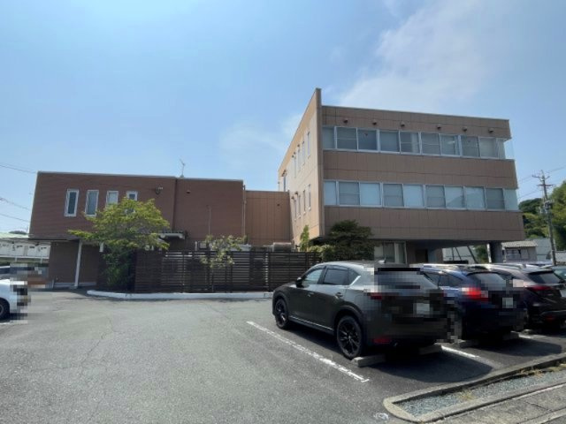 佐鳴台ビルの外観