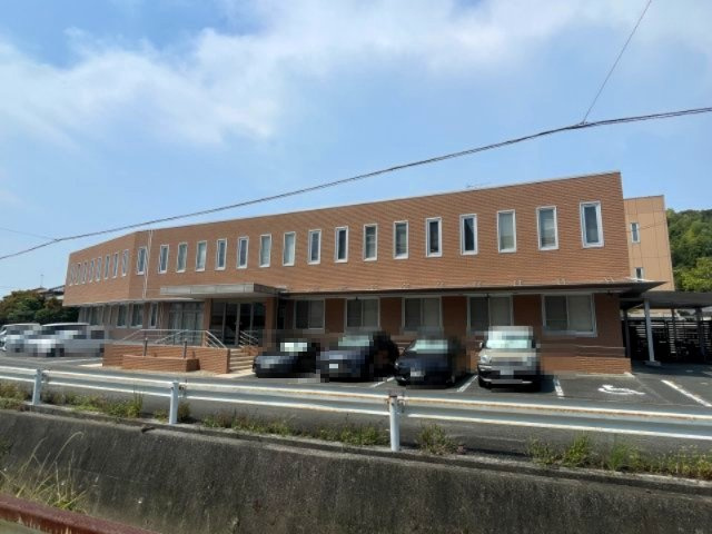 佐鳴台ビルの外観