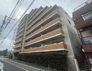 レーベンハイム西新井セレンティーレの外観