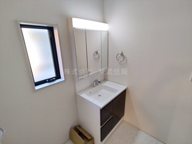 【独立洗面台】 | 鶴ヶ島市下新田第2　全4棟　1号棟 | 独立洗面台、朝の身支度には欠かせません