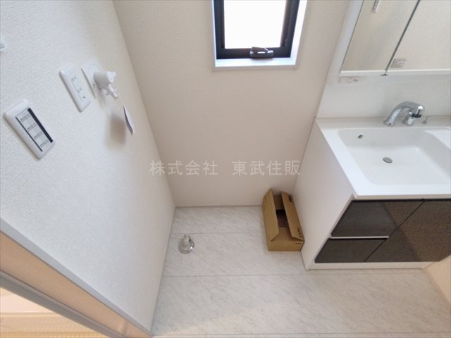 【ランドリースペース】 | 鶴ヶ島市下新田第2　全4棟　1号棟 | ランドリースペース