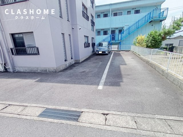 パークサイド今岡 C棟　　刈谷市の賃貸ならクラスホーム刈谷店の駐車場