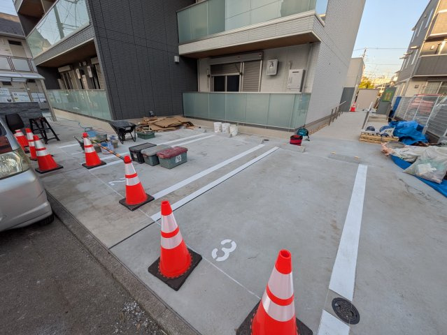 サンパティーク矢部の駐車場