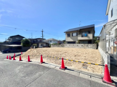 【前面道路含む現地写真】 | 城陽市寺田市ノ久保　注文住宅　条件なし土地 | 《ローンの事やお家探しのご相談は（株）ゆいホームにお任せ下さい。ちょっとした疑問にも解りやすくお応えします。》お気軽にどうぞ(^^)/