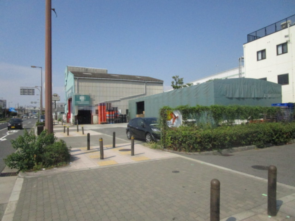 大阪市西成区北津守４丁目の倉庫