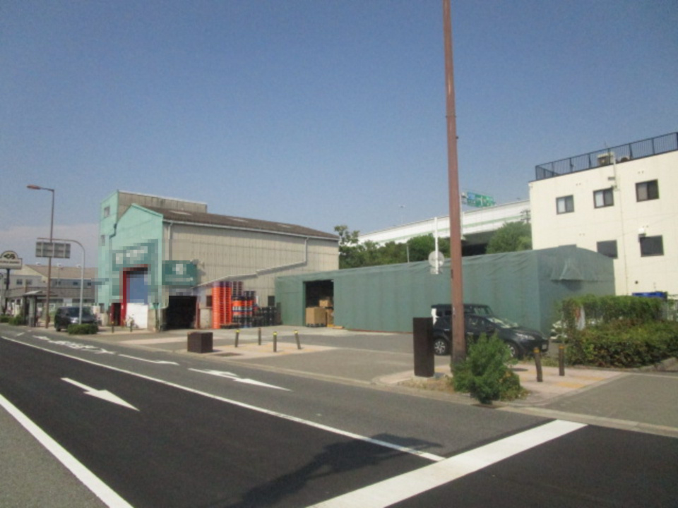 大阪市西成区北津守４丁目の倉庫