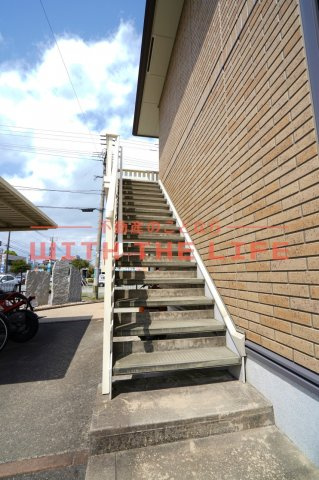 グロワール東合川【キャッシュバック対象物件】のエントランス|毎日通るエントランスはこのようになっています