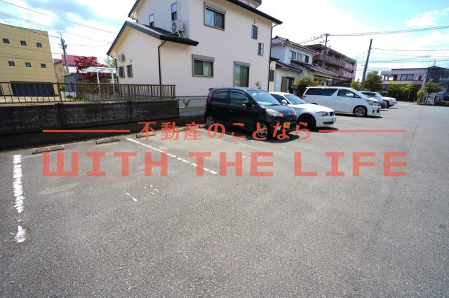 グロワール東合川【キャッシュバック対象物件】の駐車場|駐車場完備です
