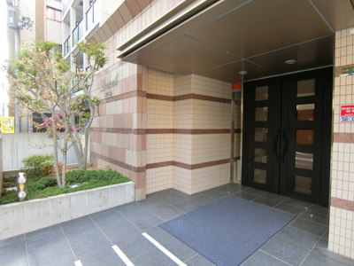 【エントランス】 | プライマル大阪天満宮