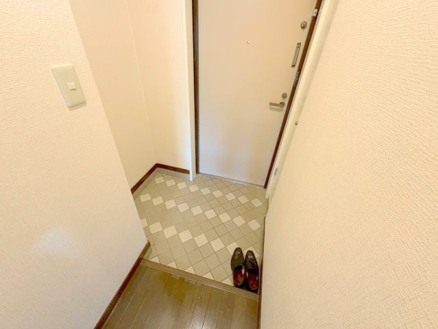 ラ・モーブの玄関|落ち着いた玄関です