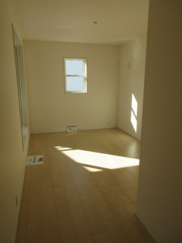 【仲介手数料無料】新築戸建　熊谷市宮本町223（全2棟）の洋室