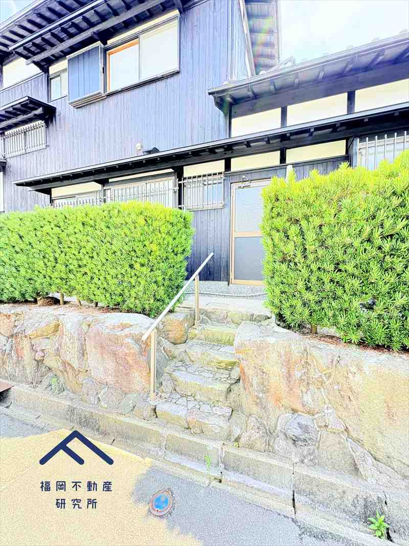 宗像市ひかりヶ丘５丁目　戸建ての玄関