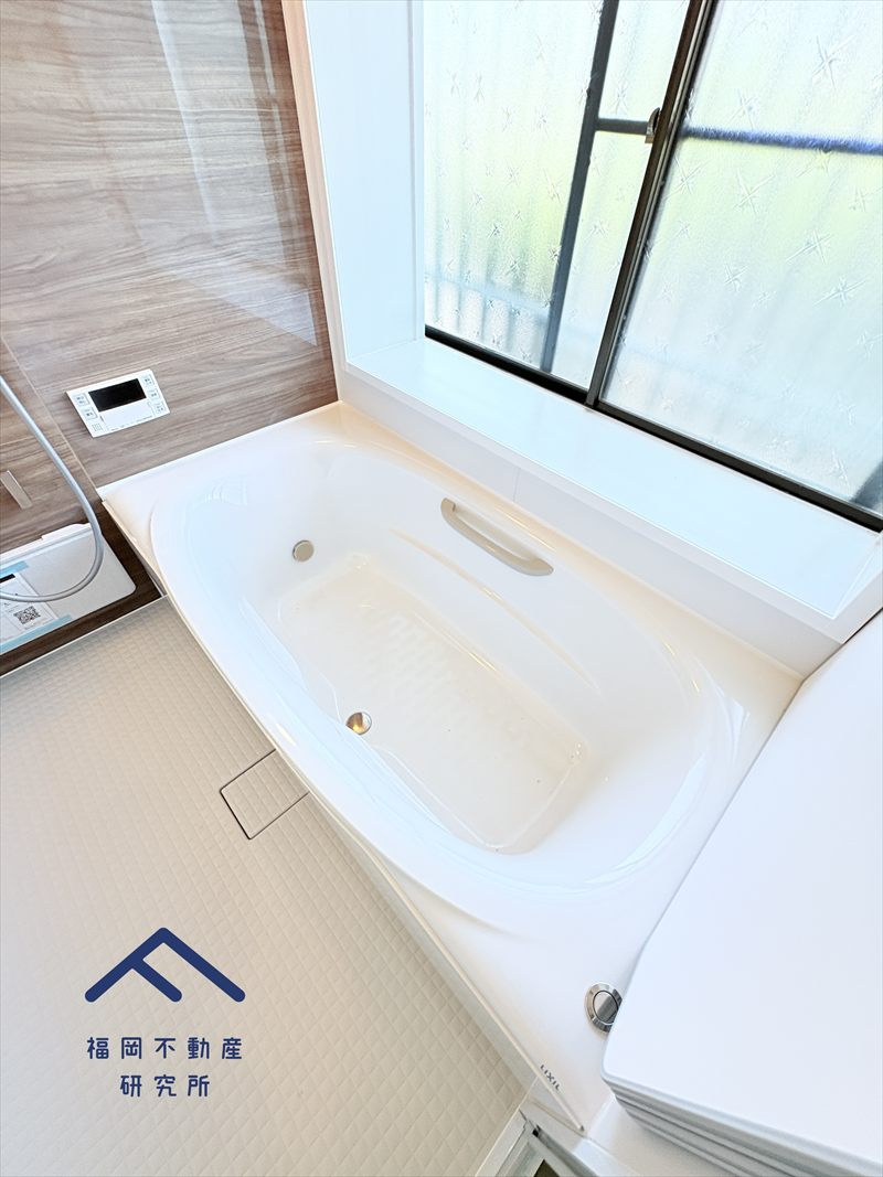 宗像市ひかりヶ丘５丁目　戸建ての浴室