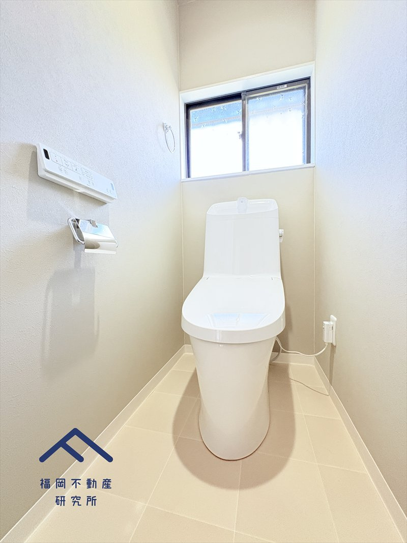 宗像市ひかりヶ丘５丁目　戸建てのトイレ