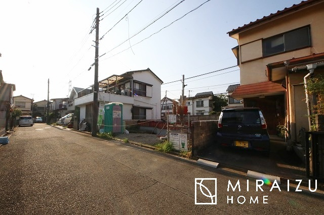 【前面道路含む現地写真】 | 平日・休日問わず、いつでもご見学が出来ます♪☆実際に見て、触れて感じる安心のお住まい探しを体験して下さい♪☆物件情報だけでなく、地域の特色などなどエリア情報もお伝え出来たら嬉しいです♪

