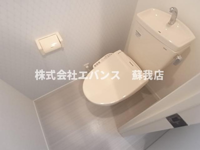 【トイレ】 | シェンヌ千葉中央 | コンパクトで使いやすいトイレです