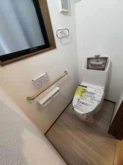 【トイレ】 | GRAN　FELIDIA川口市八幡木 | 温水洗浄便座機能付きです。