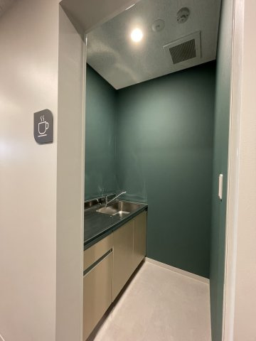 シャイニースクエア浜松のその他共用部分|給湯室