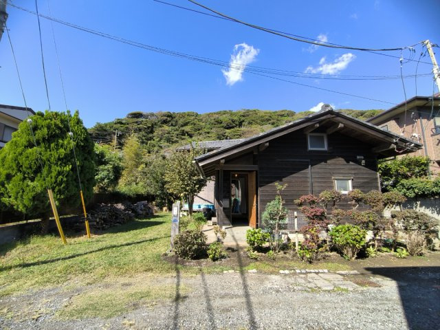 海まで徒歩５分！伝統工法建築の自然素材の家の外観