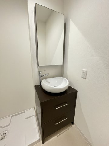 Il Sperareの独立洗面台