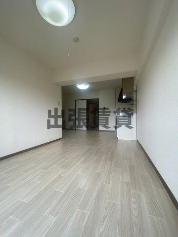 仲介手数料0円！！リンピア牧野の居間・リビング