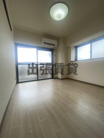 仲介手数料0円！！リンピア牧野の洋室