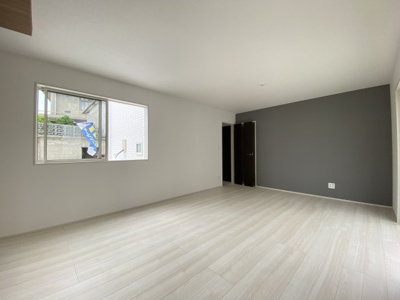 【居間・リビング】 | 南城市玉城糸数3期（全4棟）1号棟 | 1号棟　LDK17帖♪