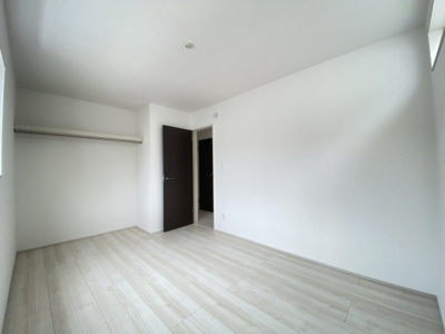 【洋室】 | 南城市玉城糸数3期（全4棟）1号棟 | 1号棟　洋室6帖＋CL付き♪