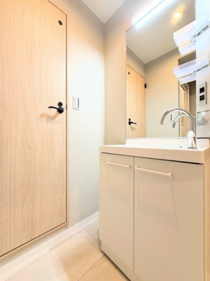 【その他】 | 長津田団地2号棟 | ◆追い炊き機能付きのお風呂でいつでも快適なバスタイムを過ごせます。
【モデルルーム写真】