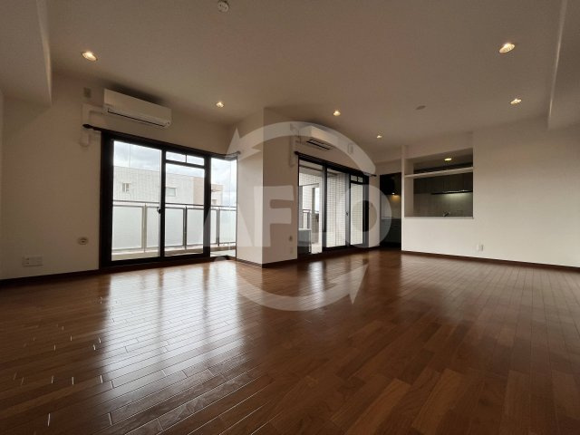 グランドメゾン西長堀の居間・リビング|グランドメゾン西長堀　リビング