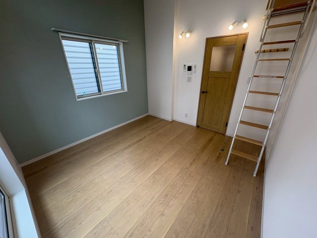 ピネーロ市川の居間・リビング