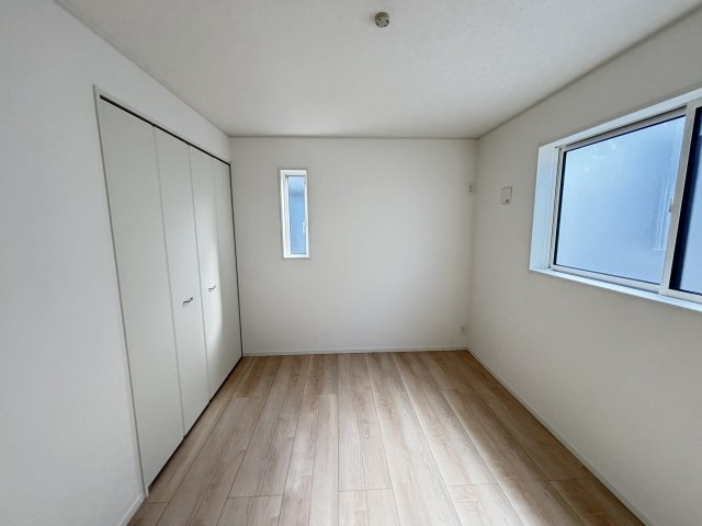 知立市昭和4-2-2『仲介手数料無料』新築戸建ての洋室