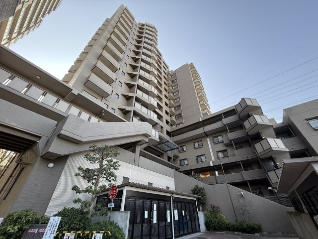 ファミールハイツ緑地公園