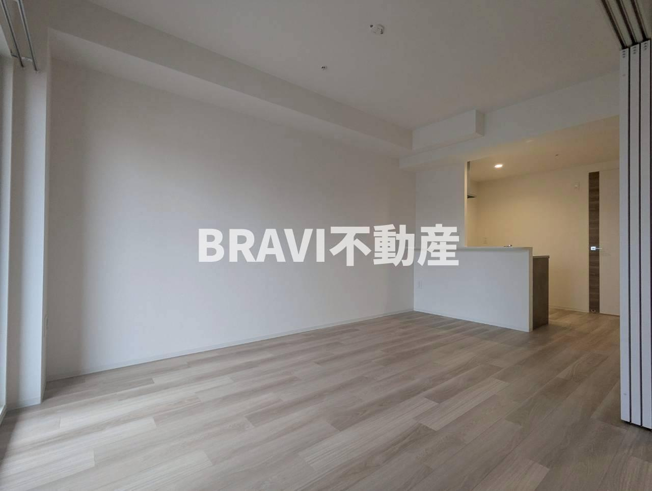 セレニテフラン谷町四丁目 BRAVI不動産の居間・リビング